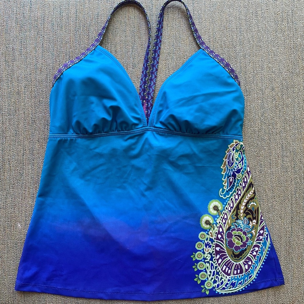 Athlete Tankini Top _ Blue Ombre with Paisley